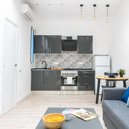 Cozy Studio 5 Min From Camp Nou Apartment