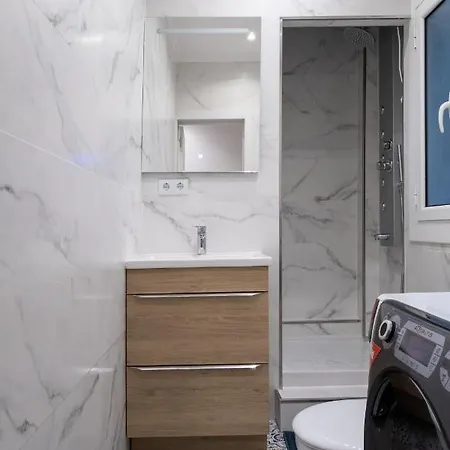 Apartment Cozy Studio 5 Min From Camp Nou