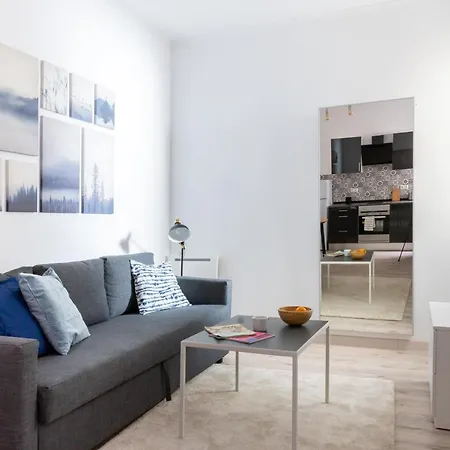 Cozy Studio 5 Min From Camp Nou Apartamento